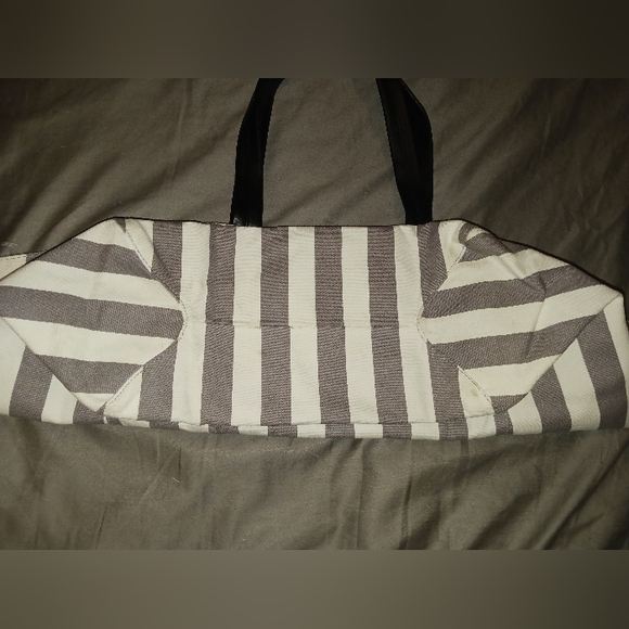 Vintage 90s - Victoria's Secret Gray and White Striped Tote Bag - Picture 7 of 15